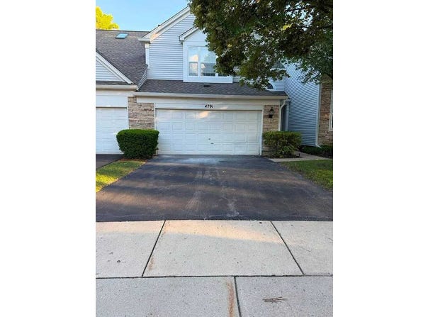 4791 AMBER Circle, Hoffman Estates, IL 60192