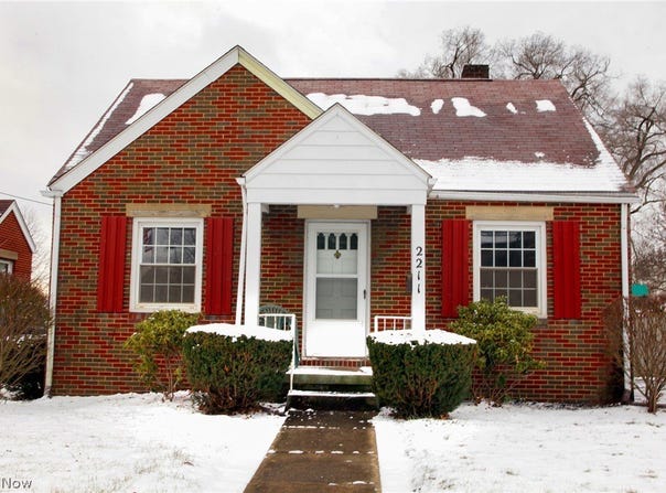 2211 Myrtle Avenue NW, Canton, OH 44709