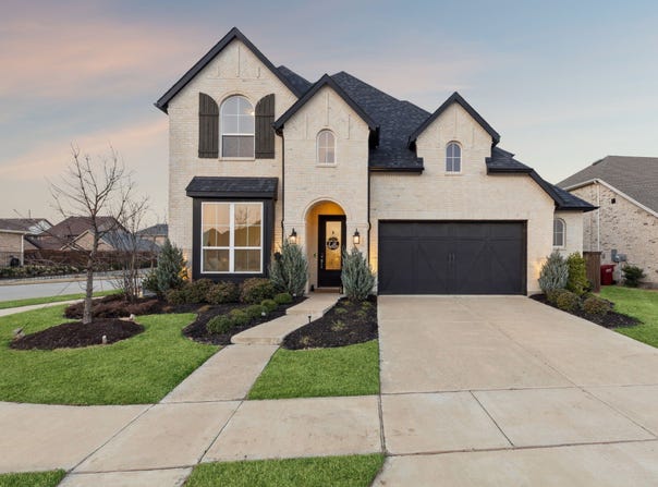 1812 Mcdougall Creek, Van Alstyne, TX 75495