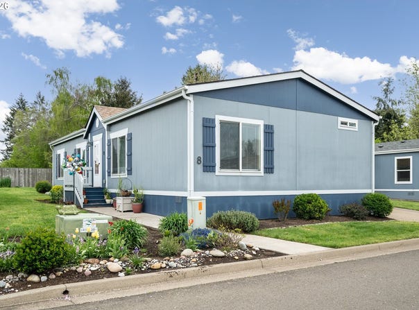 310 PITNEY Ln, JunctionCity, OR 97448
