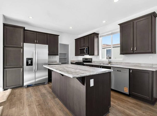 1700 W 2700 N, Pleasant View, UT 84404