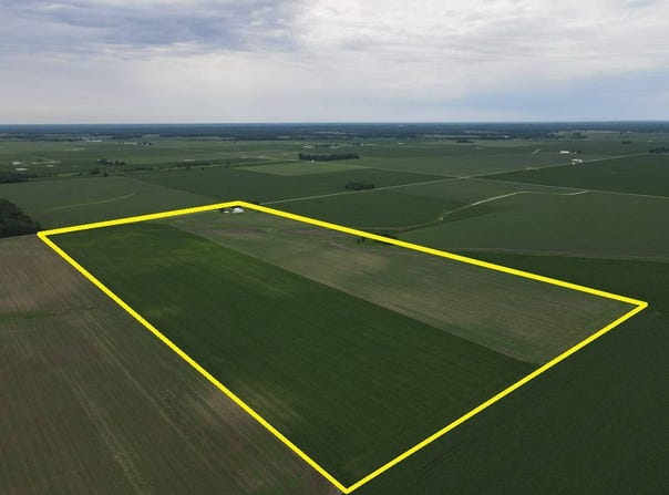 22513 E 800th Road, Paris, IL 61944