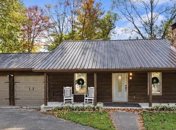 105 Stewart Court, Hazard, KY 41701