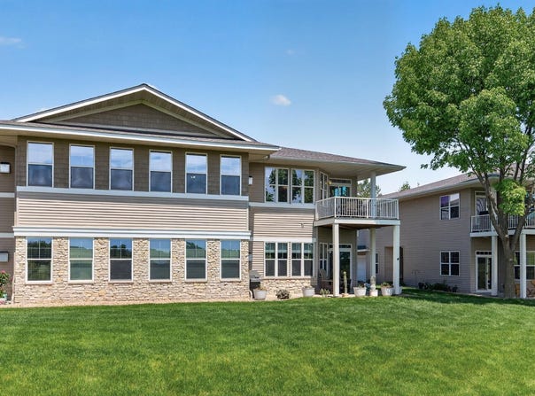 1171 Gallery Lane, Chaska, MN 55318