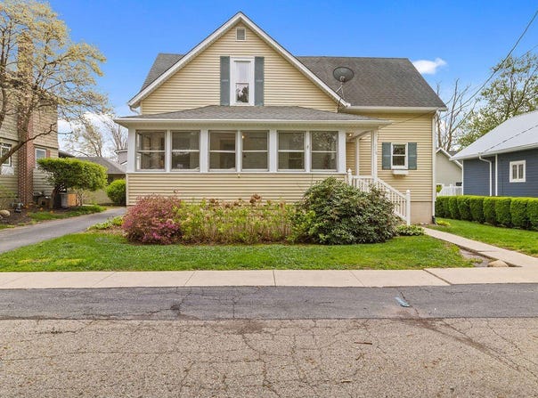 209 E Hawkins Court, Culver, IN 46511
