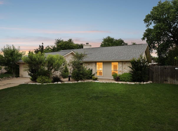 10504 Wagon Gap Dr, Austin, TX 78750