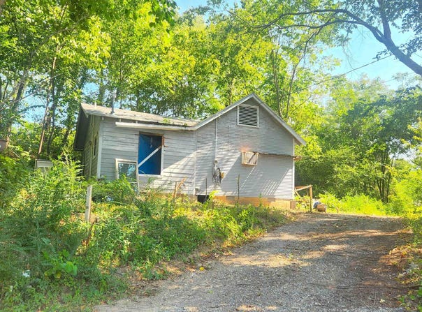 112 Lois Ln, Mount Ida, AR 71957-9999