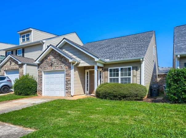 231 Alton Circle, Villa Rica, GA 30180