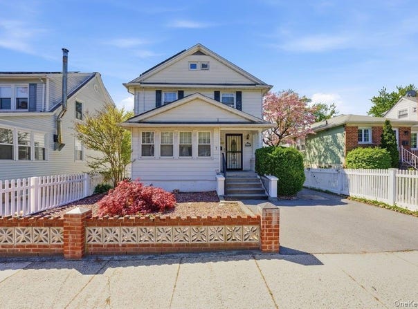 7 Byron Avenue, Yonkers, NY 10704