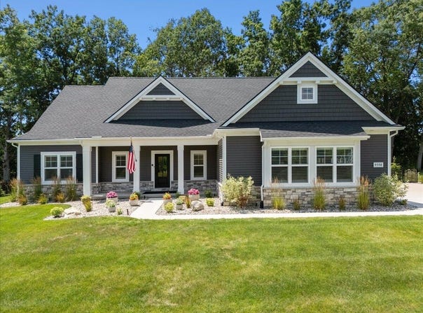 9598 Chalfonte Drive, Brighton, MI 48116