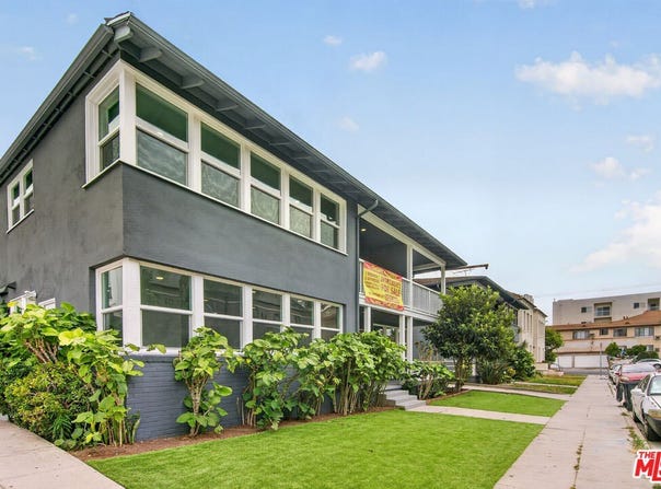 132 S Edgemont St, Los Angeles, CA 90004