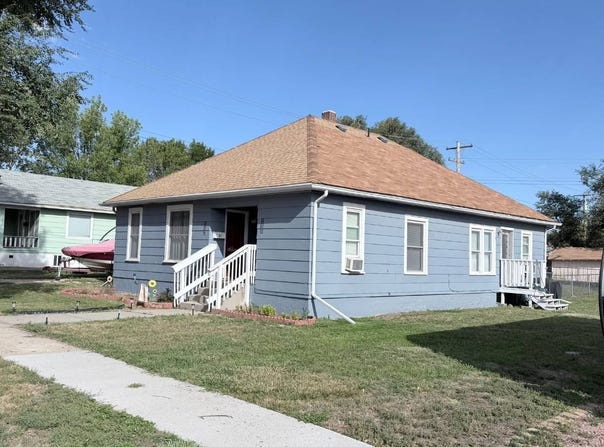 110-112 Belle Fourche, Chadron, NE 69337