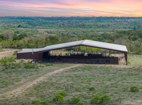 8519 State Park Rd, Lockhart, TX 78644