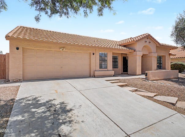 3322 E DRY CREEK Road, Phoenix, AZ 85044