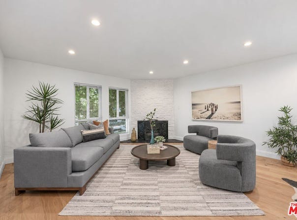 2844 Avenel St, Los Angeles, CA 90039