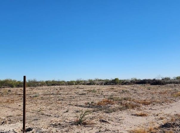 638 Sunshine Valley Rd., Eagle Pass, TX 78852