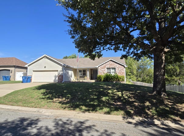 3517 Hackberry Lane, Joplin, MO 64801