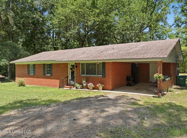 2491 Ms-16, Carthage, MS 39051