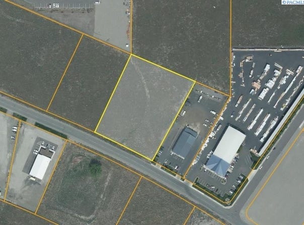 N Commercial Ave, Pasco, WA 99301