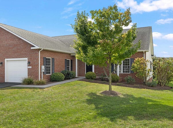 123 HOLLEN MILL CT, BRIDGEWATER, VA 22812