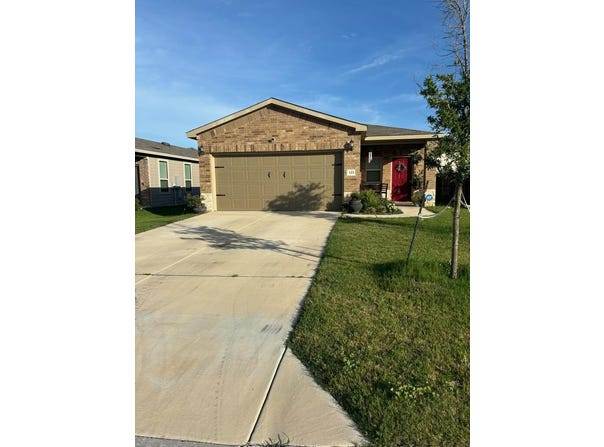 125 Verdin Ln, Jarrell, TX 76537