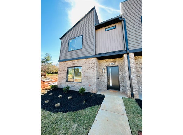 18 Allure Drive, Rustburg, VA 24588