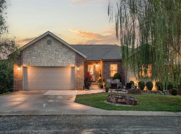 173 Thunder Ridge Estates Drive, Branson, MO 65616
