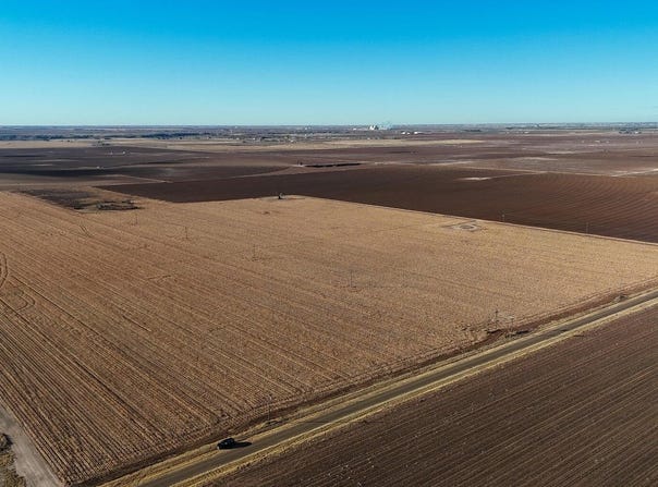 C R 3300, Slaton, TX 79364
