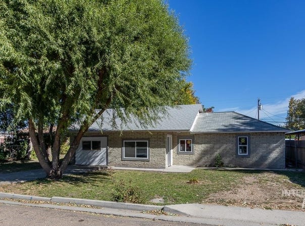 609 E Freeport, Caldwell, ID 83605