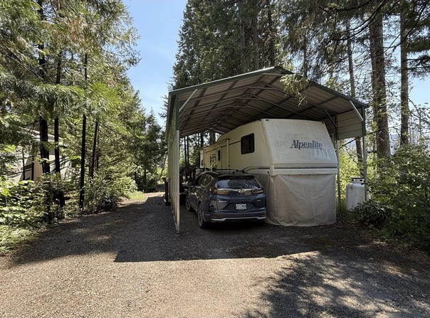 54432 MCKENZIE Hwy, BlueRiver, OR 97413