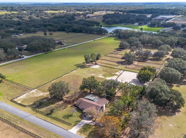 2902 MARION COUNTY ROAD, WEIRSDALE, FL 32195