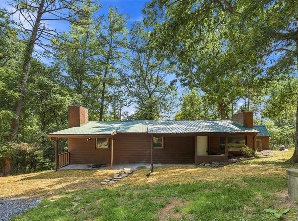 10593 MOSSY DR, DAYTON, VA 22821