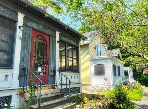 14 Bleeker Avenue, Troy, NY 12180