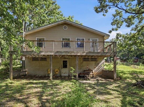 100 Muleshoe Trail, Elkland, MO 65644