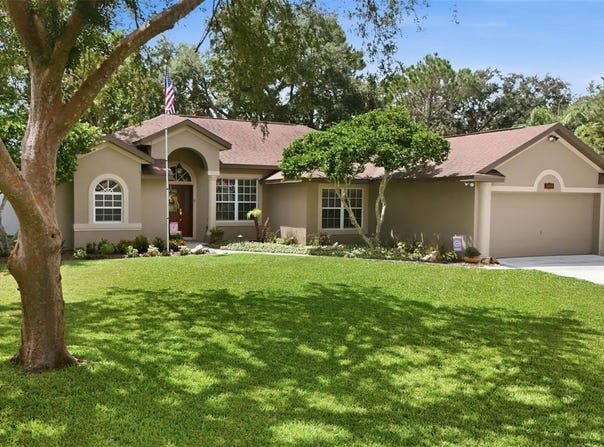 3004 LINMONT Lane, EUSTIS, FL 32726