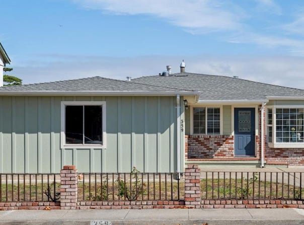 359 Grove ST, Half Moon Bay, CA 94019