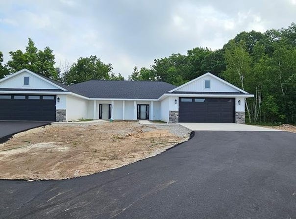 4509 Crooked Stick Ct, Egg Harbor, WI 54209