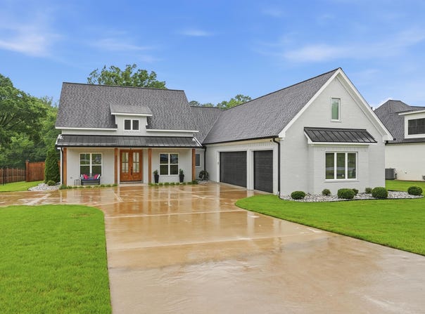 877 Belle Grove Loop, Benton, AR 72019-2185