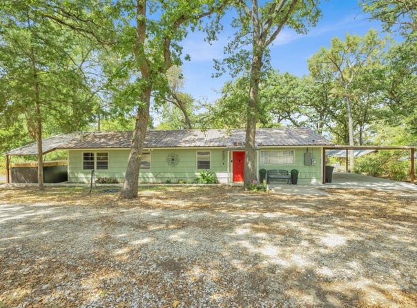 354 Lcr Redbud A, Mexia, TX 76667