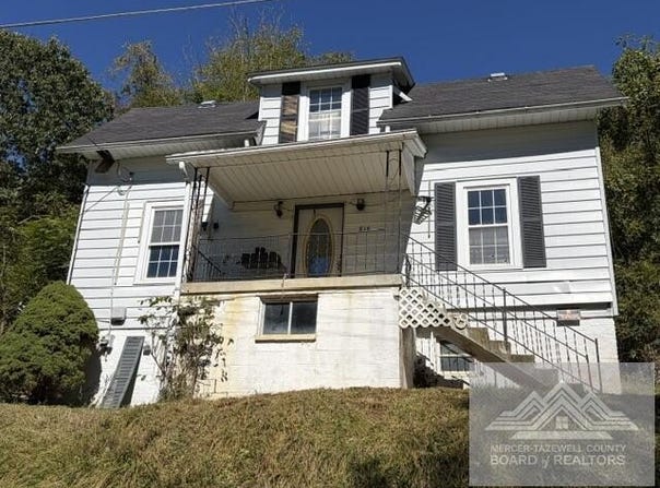 816 MELROSE, BLUEFIELD, WV 24701