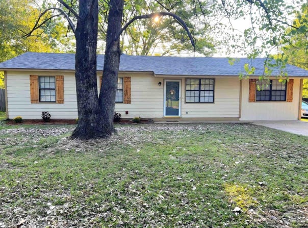 32 Mcarthur Dr, Cabot, AR 72023