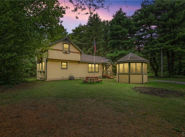 396 Lewis Road, Constantia, NY 13044