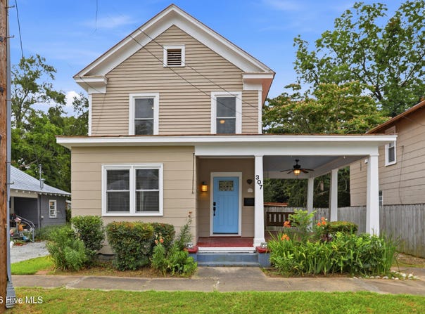 307 Avenue B, New Bern, NC 28560