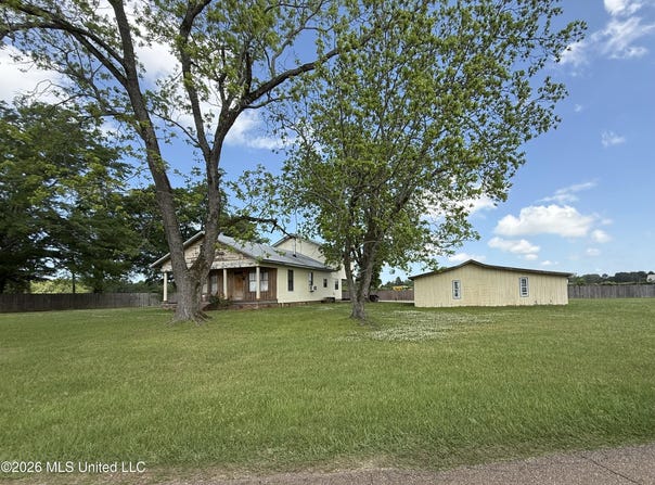 169 Bankhead Lane, Crystal Springs, MS 39059