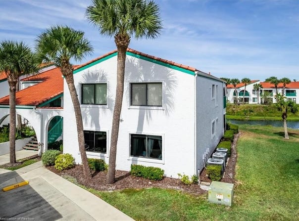 5505 Casablanca Circle, Sebring, FL 33870