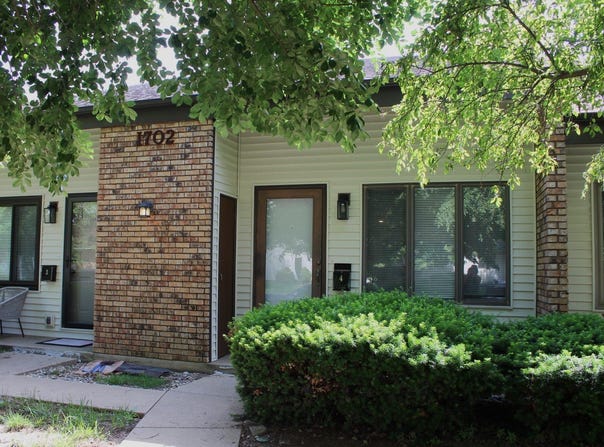 1702 Rockingham Drive, Normal, IL 61761