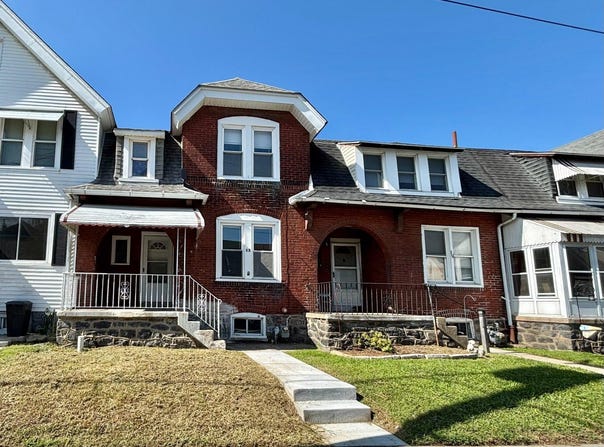17 WALNUT Street, MARCUS HOOK, PA 19061