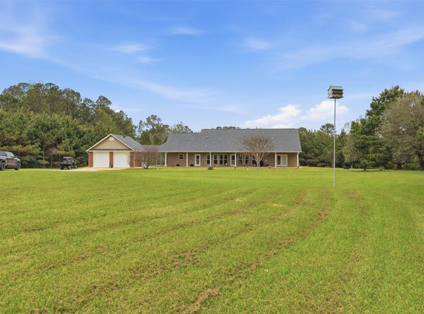 5454 FM 1841, Linden, TX 75563