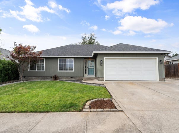 79 Osprey Drive, Eagle Point, OR 97524