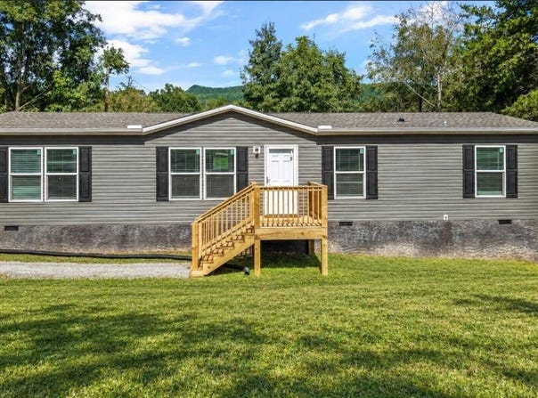 220 Emory Rd, Blaine, TN 37709